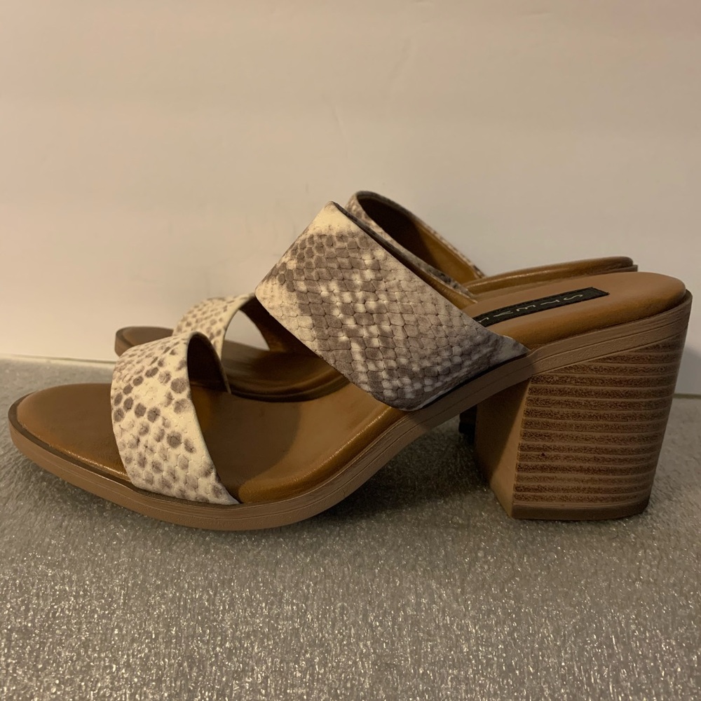 Steve Madden Karigan Block Sandal Sz 11M